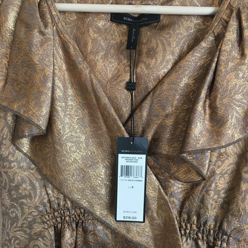 BCBGMAXAZRIA Size Small Gold Short Sleeve Woven Jacquard Blouse NWT - Picture 5 of 7